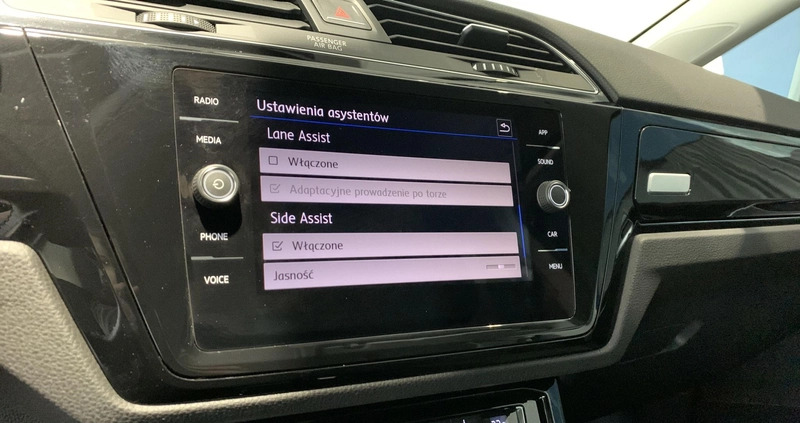 Volkswagen Touran cena 110900 przebieg: 102188, rok produkcji 2020 z Warszawa małe 379